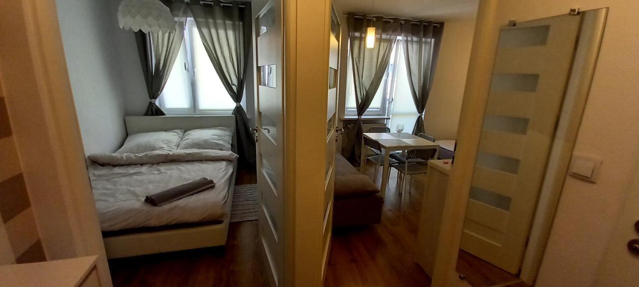 Apartmán Self Check-In Targi Mtp Airport Szpital P Poznaň Exteriér fotografie
